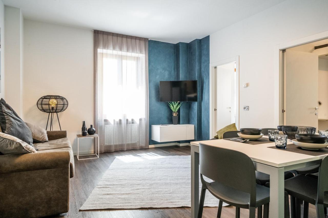 Appartamenti Vasco Renna Surf Center Torbole Sul Garda Exterior foto