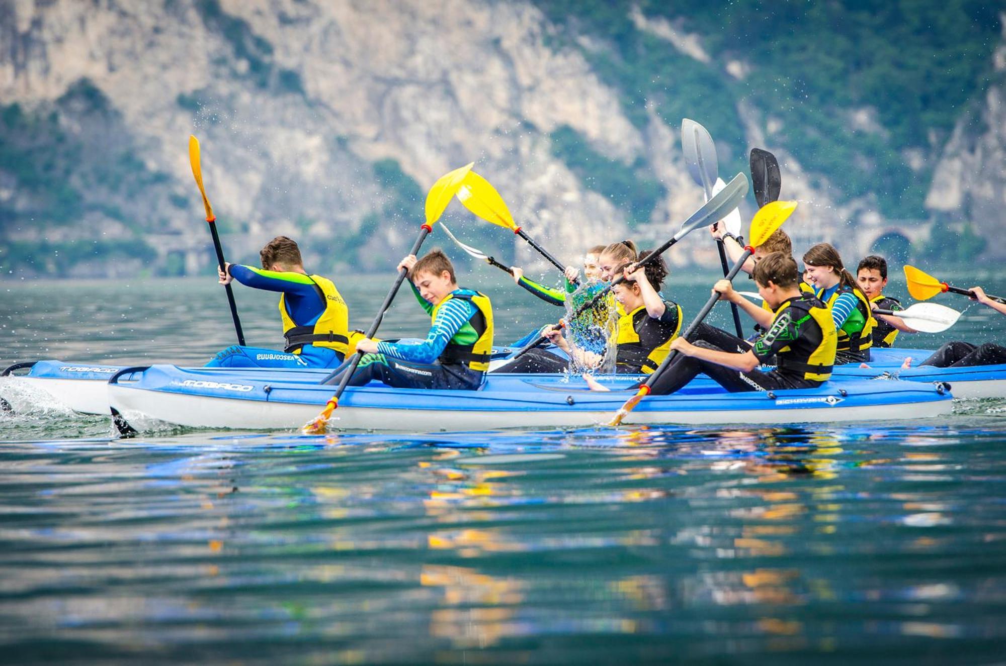 Appartamenti Vasco Renna Surf Center Torbole Sul Garda Exterior foto